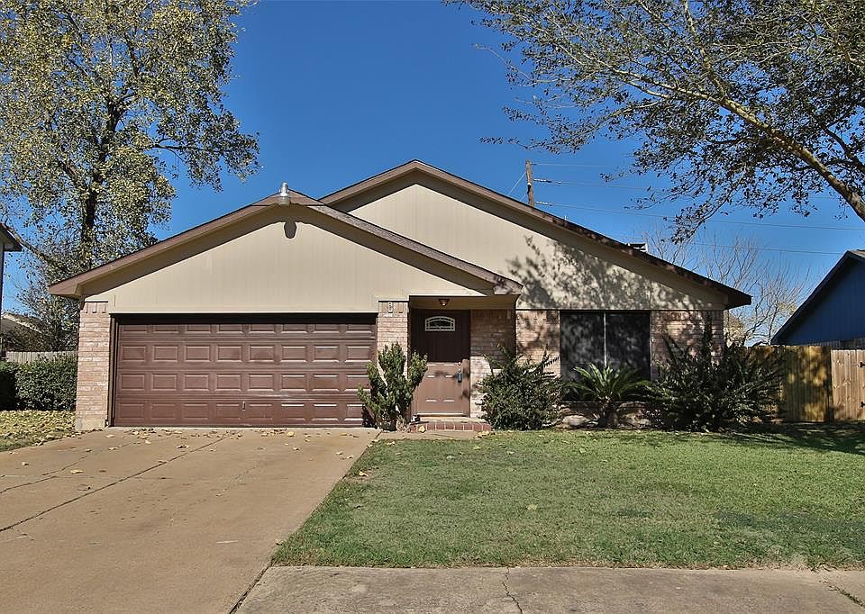 1st image of 14126 Cheval Dr