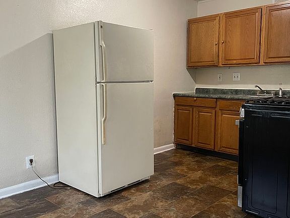 3rd image of 1315 Rolleston St #1339A