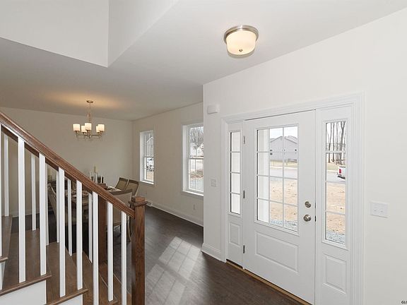 4th image of 107 Balsam Way