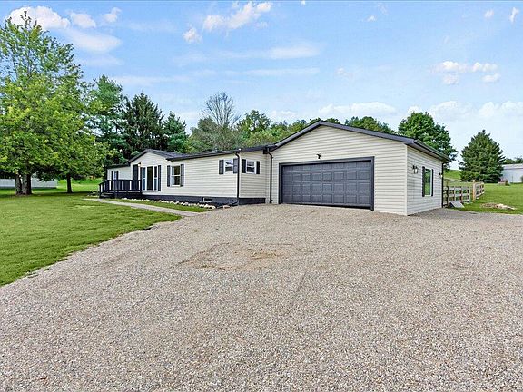 2nd image of 8114 Township Road 196