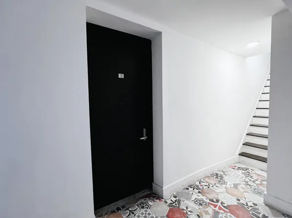 126 Randolph Avenue image 15 of 16