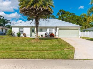 431 SE Faith Ter, Port Saint Lucie, FL 34983
