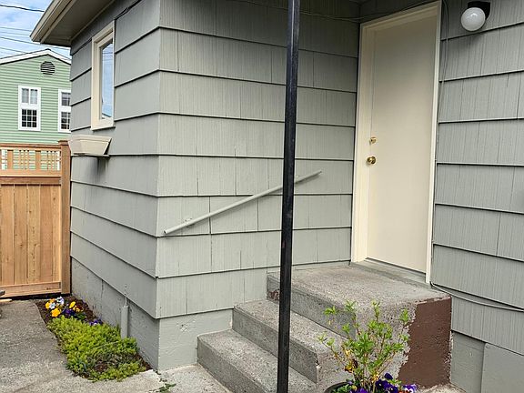 2nd image of 1821 7th St W