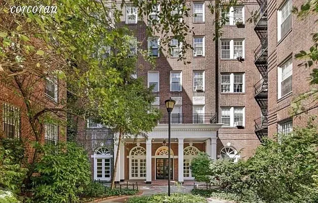 Rented by Corcoran | media 18