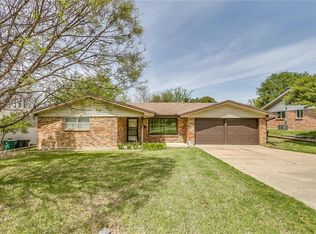 5712 Wessex Ave, Fort Worth, TX 76133
