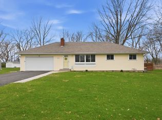 5926 Lois Ln, Fort Wayne, IN 46804
