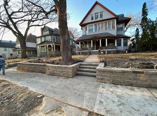 529 Portland Ave #B, Saint Paul, MN 55102