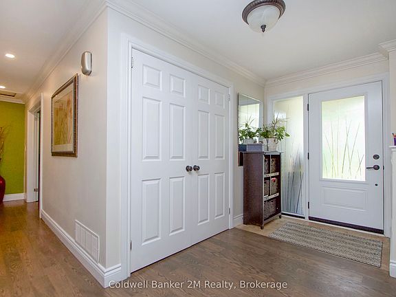 5th image of 276 Park Rd N