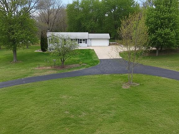 3rd image of 15208 West Carroll Road
