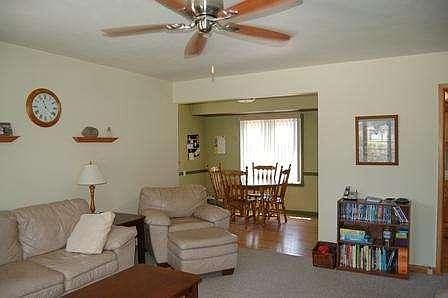 4th image of 1757 Elm Ave