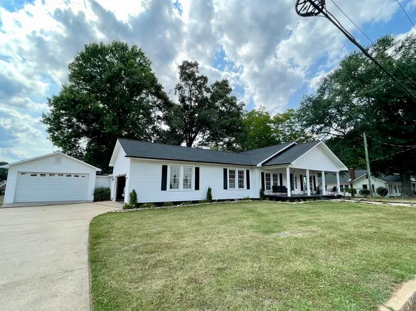 416 S Kentucky Ave, Chesnee, SC 29323
