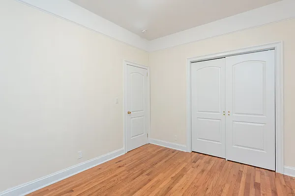 Rented by Nooklyn NYC LLC | media 26