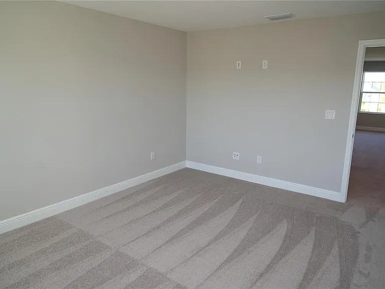 5450 Wayfarer Ave — Photo 22