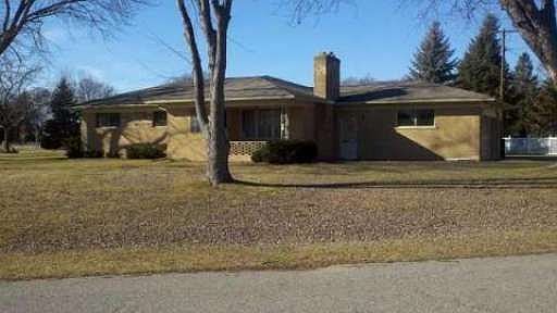 3rd image of 4211 Country Club Dr