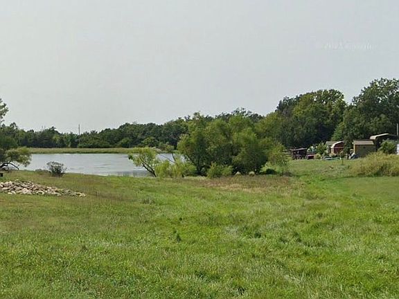 2nd image of 190 N Linn Valley Dr
