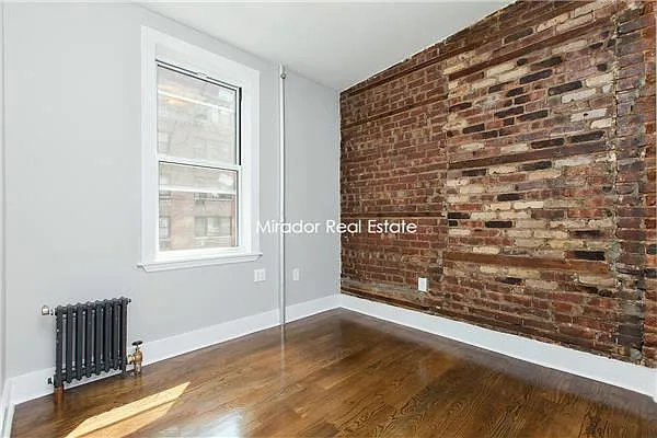 Rented by Mirador Real Estate | media 18