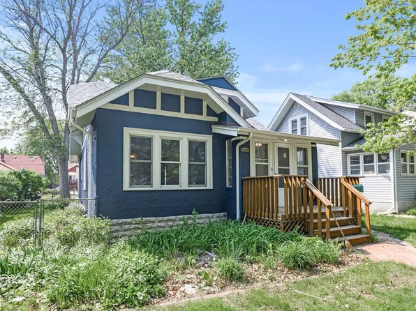 1483 Simpson St, Saint Paul, MN 55108