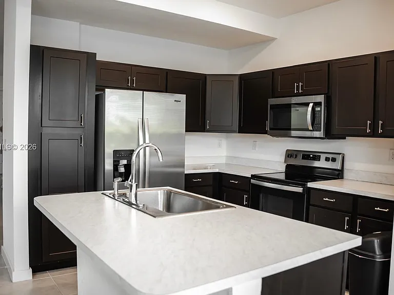 1202 NW 208th Ter #1202 — Photo 7