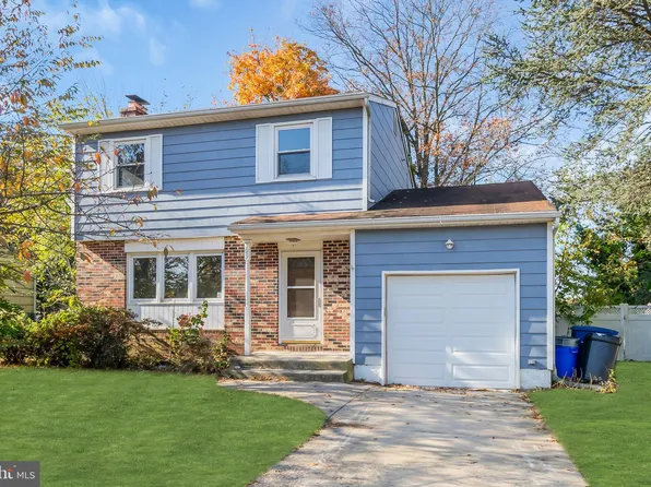 325 Manor Rd, Beverly, NJ 08010