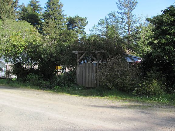 front of house from road