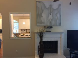 1820 Rolling Ridge Dr, Grapevine, TX 76051