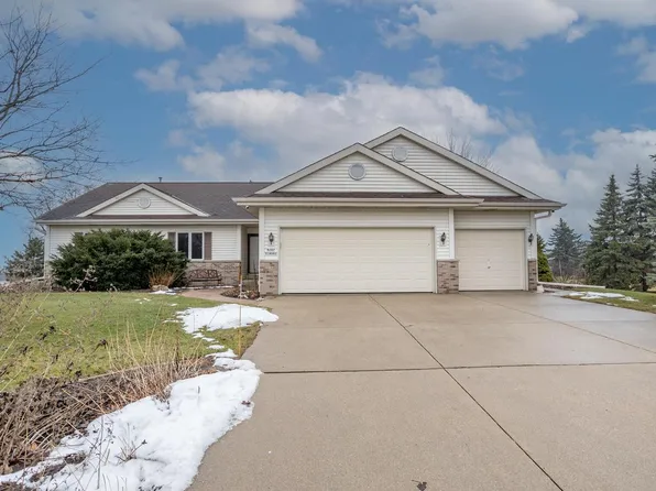 N107W14083 Overlook COURT, Germantown, WI 53022