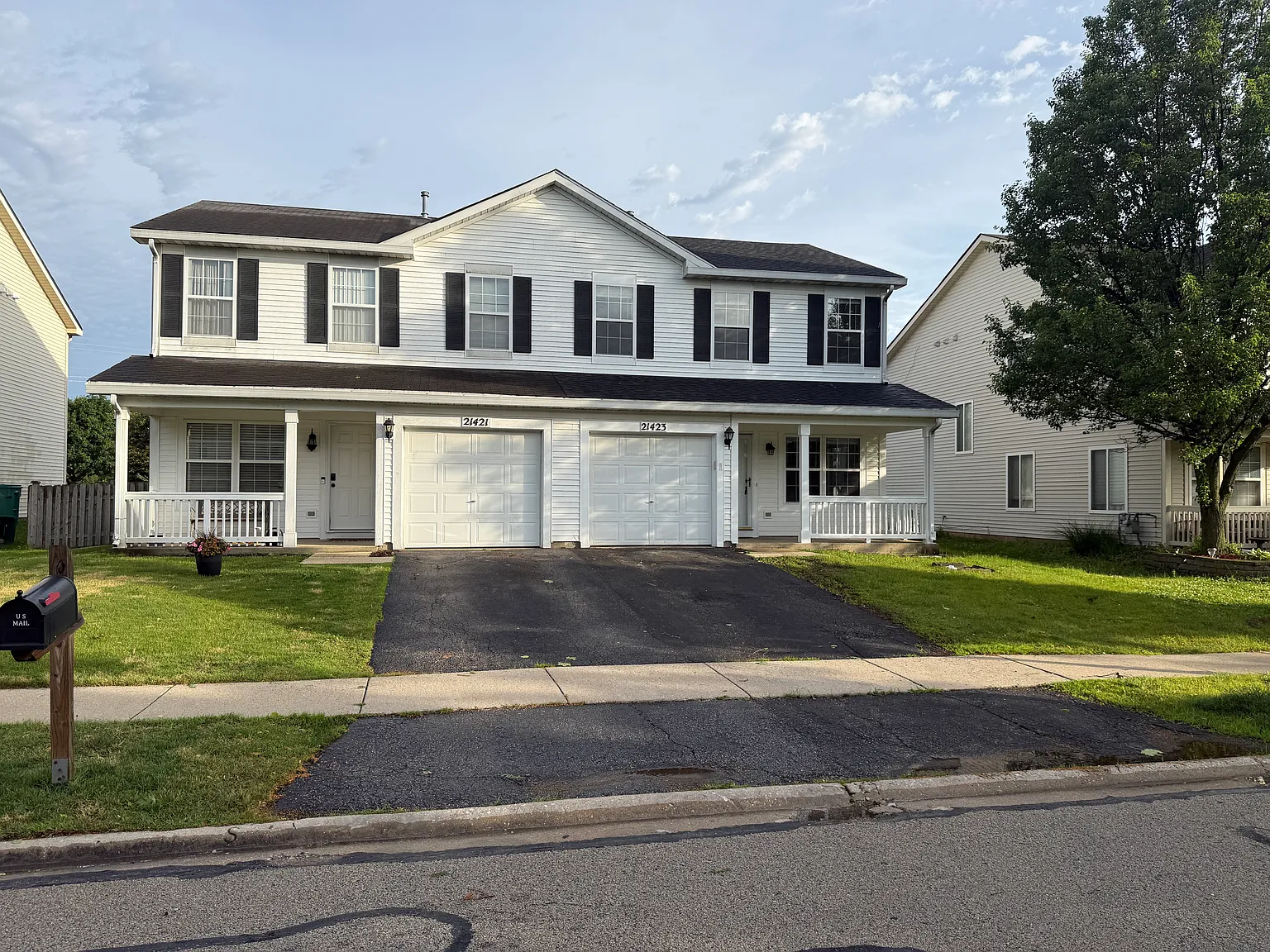 3 bed, 2.5 bath, 1398 sqft, $2,450 — Photo 1