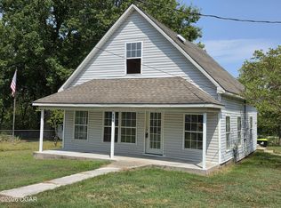 604 N Center St, Granby, MO 64844