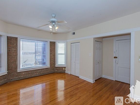 2nd image of 859 W Cornelia Ave #851-2N