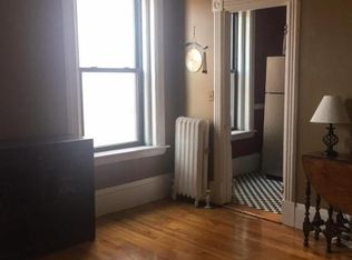 1076 Boylston St, Boston, MA 02215