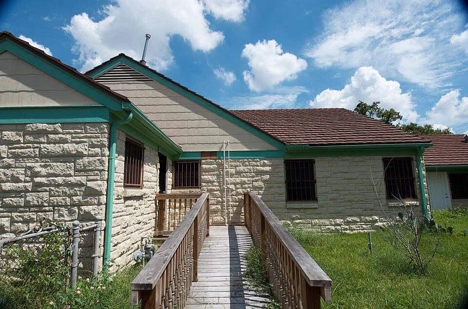 1st image of 5032 Madalyn Ln #A