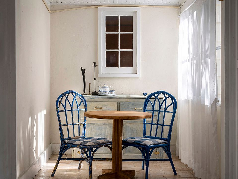 6 E Gate Rd Wainscott NY Zillow