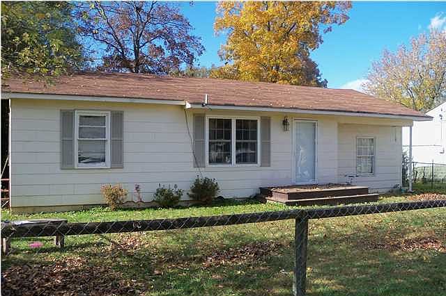 1st image of 255 Orlando Dr