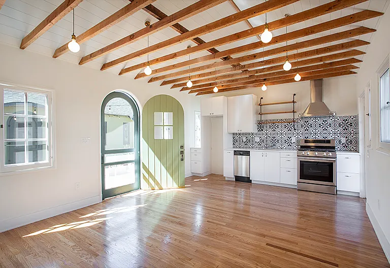 937 E California Blvd #2 — Photo 1