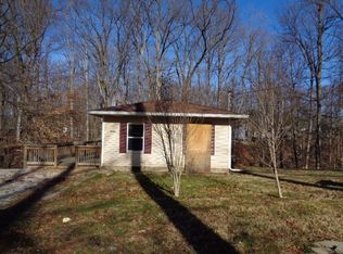 10601 Lakewood Dr, Poland, IN