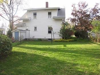 3rd image of 11 Lincoln Ave