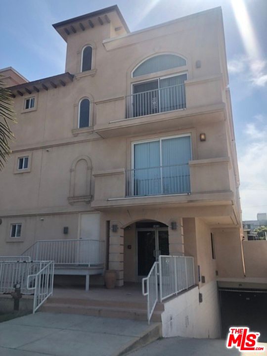 1st image of 1412 S Sherbourne Dr Unit 304