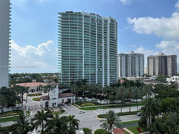 4th image of 20000 Country Club Dr #905