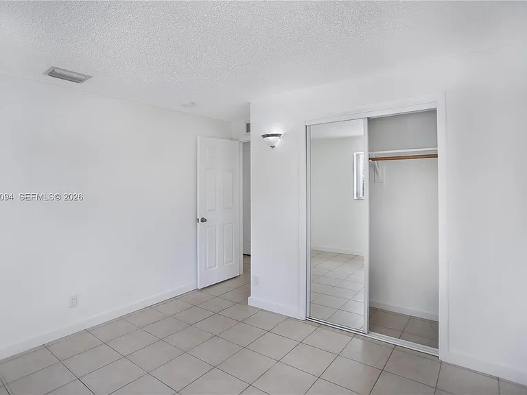 1522 SW 30th St #1 — Photo 16