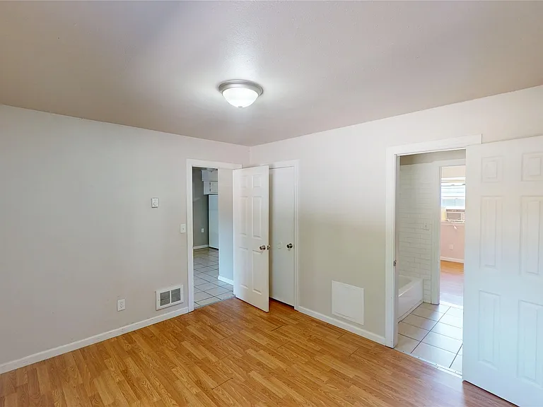 13858 S 292nd East Ave #B — Photo 12