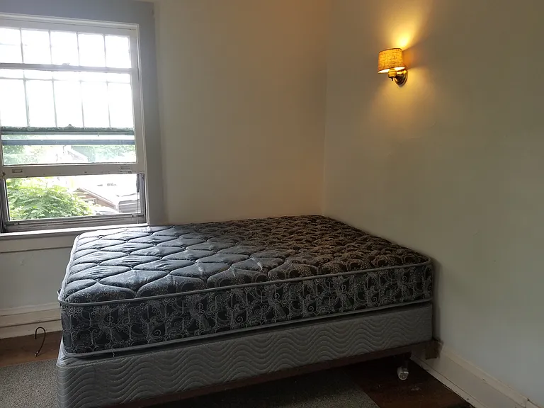 307 Wait Ave — Photo 3