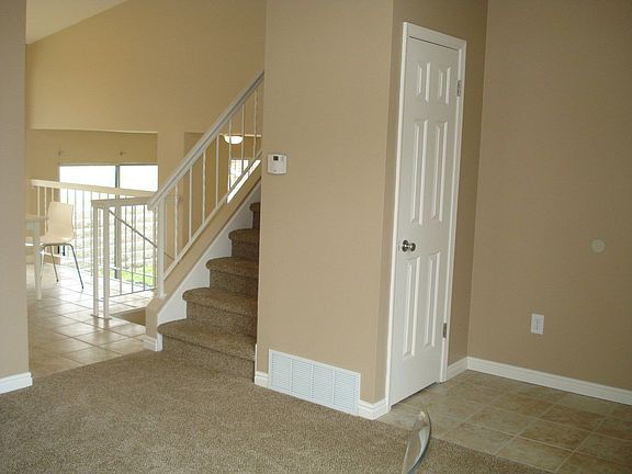 New tile, carpet and fresh paint