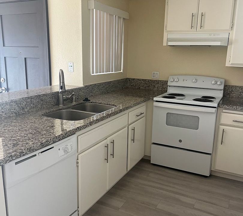 1st image of 2284 Dunlop St #2287-07