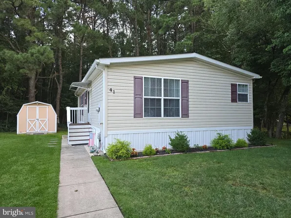 41 Shenandoah Dr, Sicklerville, NJ 08081