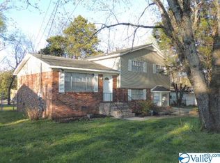 5028 Wayne Ct NW, Huntsville, AL 35810