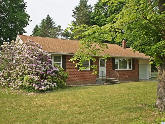 3rd image of 115 Schuurman Rd
