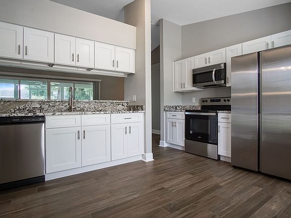 5th image of 3899 Marquise Ln