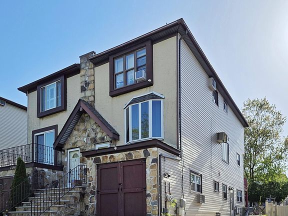 2nd image of 200 Shotwell Ave