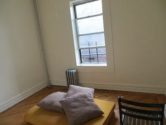 Rented by David W Realty Inc | media 18