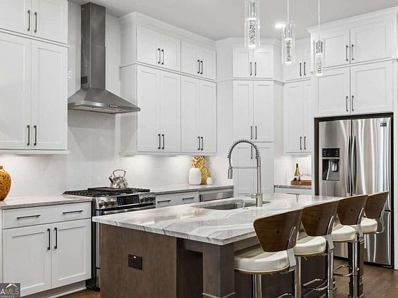 5th image of 4351 Parkside Pl